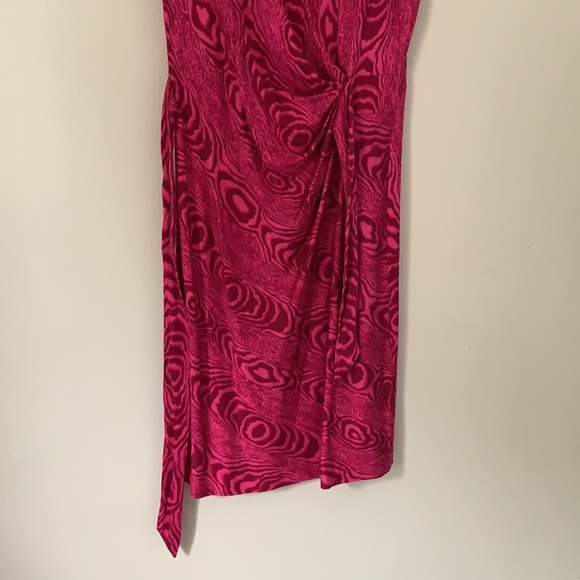 SOLD 100% silk Diane Von Furstenberg pink dress size 6 - Picture 3 of 6